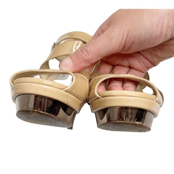 Jimmy Choo Women's Natural Beige Patent Leather Kuki Sandal Platform Size 38.5 - Picture 6 of 11